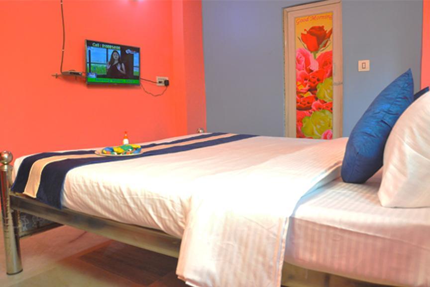 H C N Guest House Kalkuta Zewnętrze zdjęcie